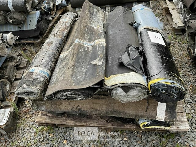 1 pallet diverse rollen bitumineuze dakbedekking - afbeelding 2 van  2