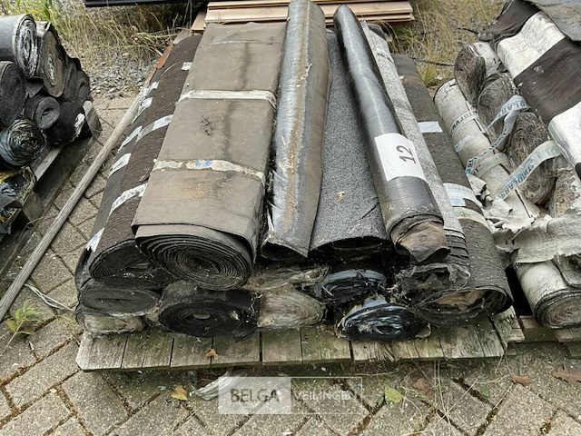 1 pallet diverse rollen bitumineuze dakbedekking - afbeelding 2 van  2