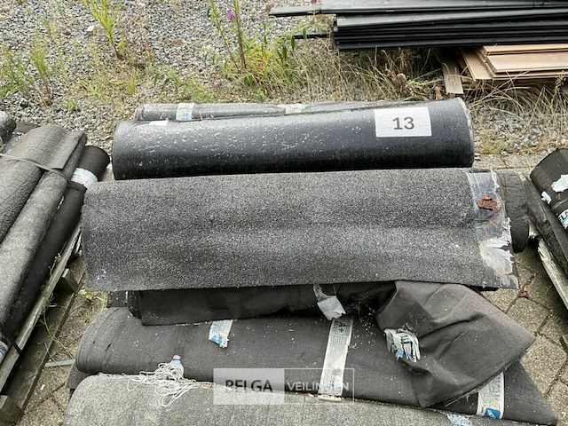 1 pallet diverse rollen bitumineuze dakbedekking - afbeelding 1 van  2