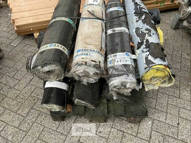 1 pallet diverse rollen bitumineuze dakbedekking - afbeelding 2 van  2