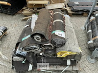 1 pallet diverse rollen bitumineuze dakbedekking - afbeelding 1 van  2
