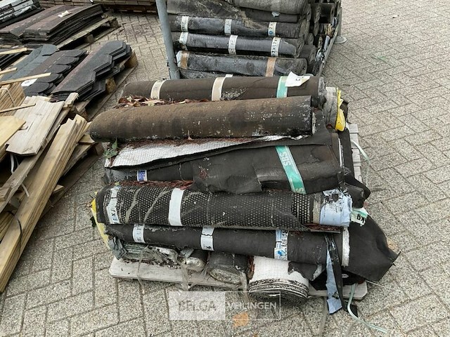 1 pallet diverse rollen bitumineuze dakbedekking - afbeelding 2 van  2