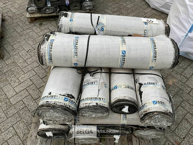 1 pallet diverse rollen bitumineuze dakbedekking - afbeelding 1 van  2