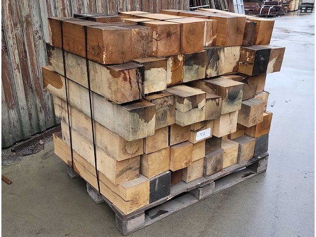 1 pallet eiken reststukken 150 x 150 mm, ca 1m3 - afbeelding 2 van  6