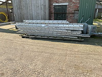 1 pallet met 17 aluminium ladders, enkel diverse lengtes. - afbeelding 2 van  2