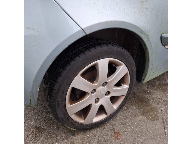 1 personenauto, mitsubischi, colt czc 1.5 invite, 2006 - afbeelding 4 van  33