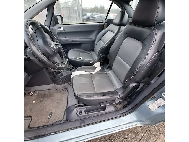 1 personenauto, mitsubischi, colt czc 1.5 invite, 2006 - afbeelding 27 van  33