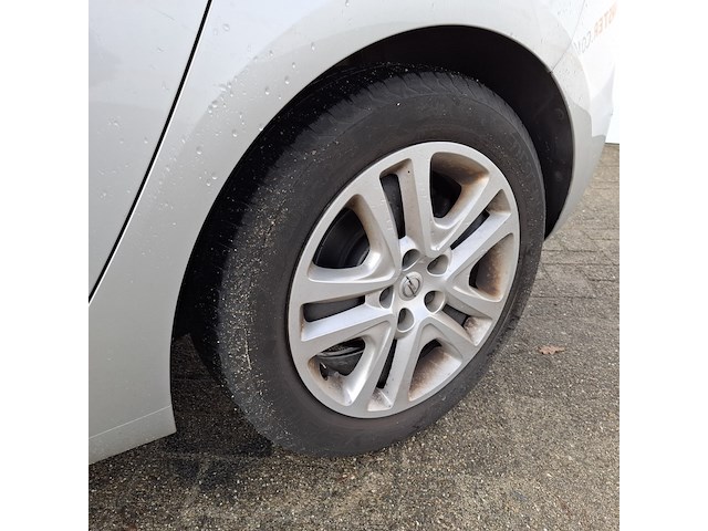 1 personenauto, opel, astra - afbeelding 3 van  45