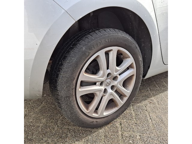 1 personenauto, opel, astra - afbeelding 4 van  45