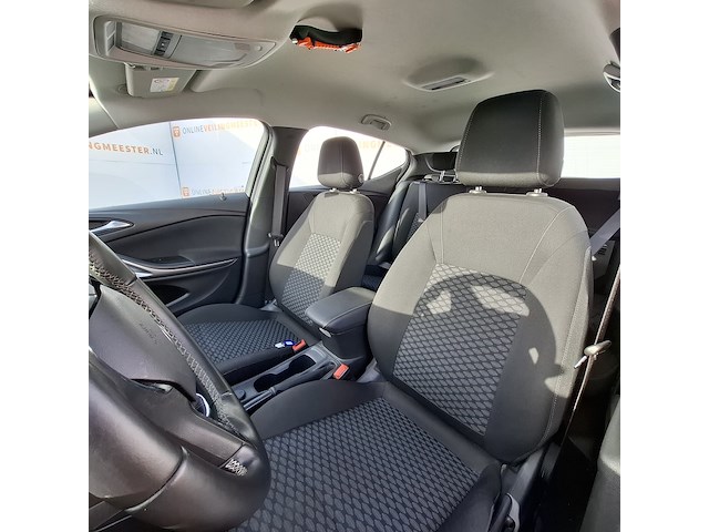 1 personenauto, opel, astra - afbeelding 18 van  45