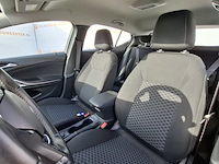 1 personenauto, opel, astra - afbeelding 18 van  45