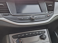 1 personenauto, opel, astra - afbeelding 21 van  45