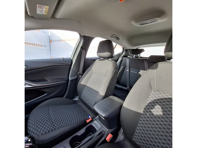 1 personenauto, opel, astra - afbeelding 25 van  45