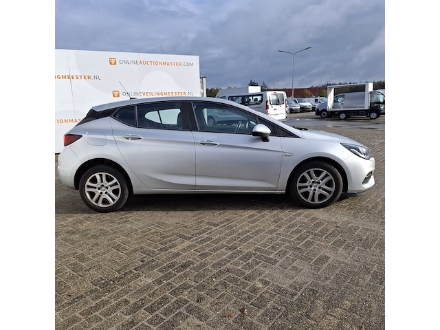 1 personenauto, opel, astra - afbeelding 34 van  45