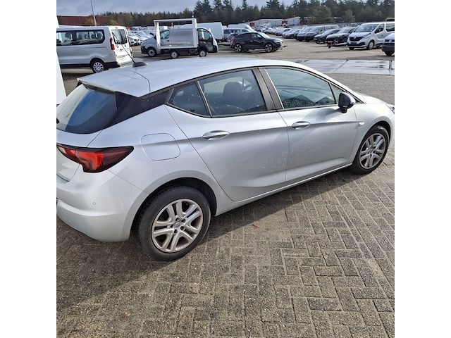 1 personenauto, opel, astra - afbeelding 41 van  45