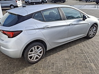 1 personenauto, opel, astra - afbeelding 41 van  45