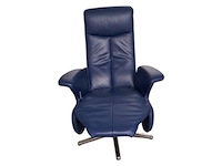 1 x blauwe lederen relaxstoel – comfort & luxe uitstraling - afbeelding 2 van  3
