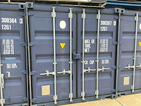 10 ft container gevuld met partij reddingsvesten van diverse merken - afbeelding 5 van  15