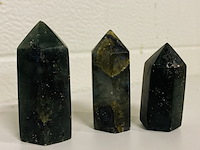 10 labradoriet obelisk 6-zijdig - afbeelding 5 van  5