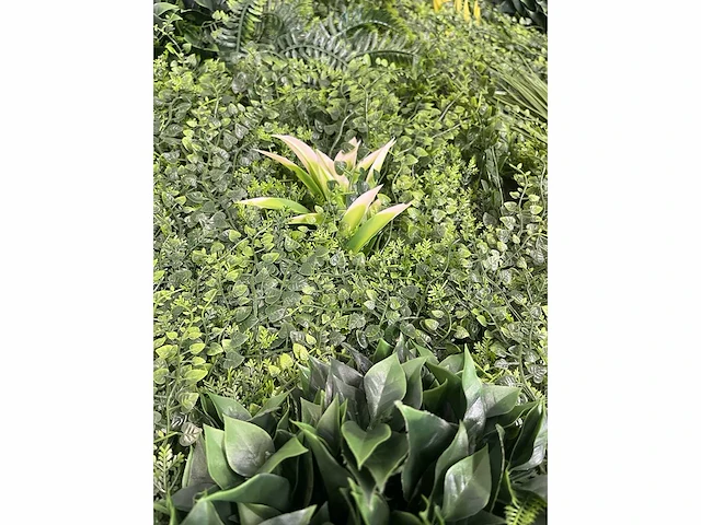10 m² evergreen - kunstgroen wandbekleding - ongebruikt - afbeelding 4 van  8