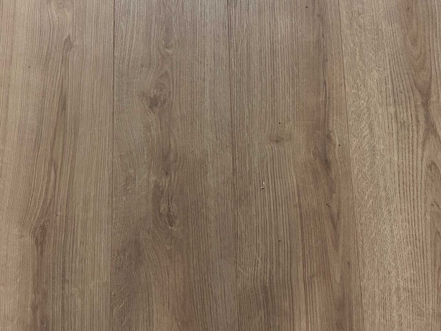 10 m2 laminaat plank - 1393 x 193 x 8 mm - afbeelding 1 van  3