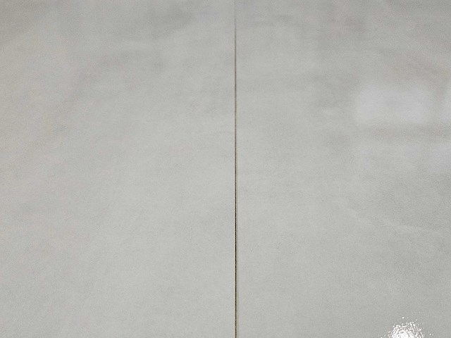 10 m2 laminaat tegel - 810 x 400 x 8 mm - afbeelding 1 van  3