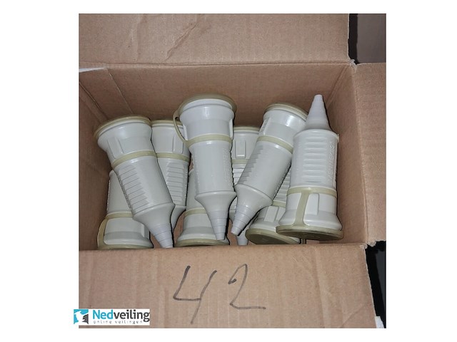 10 mennekes waterdichte contrastekkers - afbeelding 2 van  5