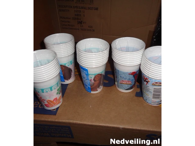 10 pakjes met 8 plastic bekers spiderman en vaiana - afbeelding 2 van  3