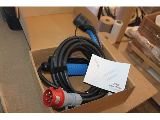 10 portable laadkabels 7 meter. cee32 rood naar type2. 22kw. - afbeelding 1 van  3