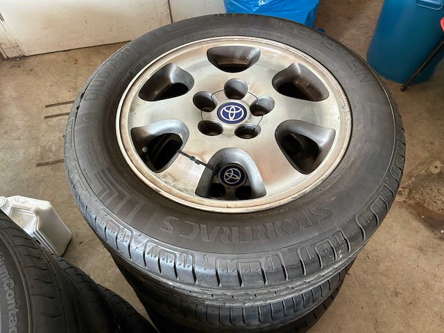 10 sets autoband met velg - afbeelding 2 van  15