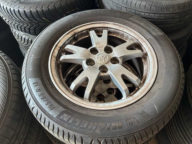 10 sets autoband met velg - afbeelding 13 van  15