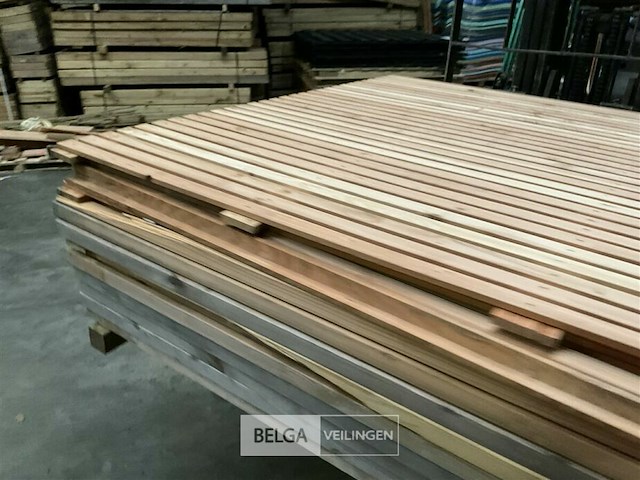 10 stuks tuinschermen hillhout afm 180x180 cm - afbeelding 8 van  10