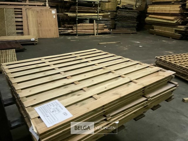 10 stuks tuinschermen hillhout afm 180x180 - afbeelding 1 van  9