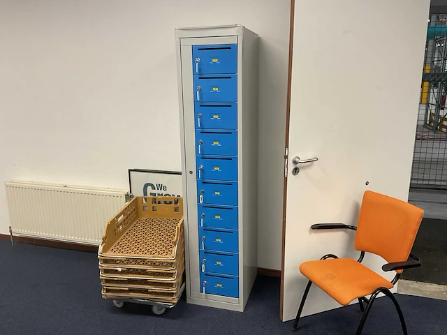 10-vaks lockerkast - afbeelding 1 van  3