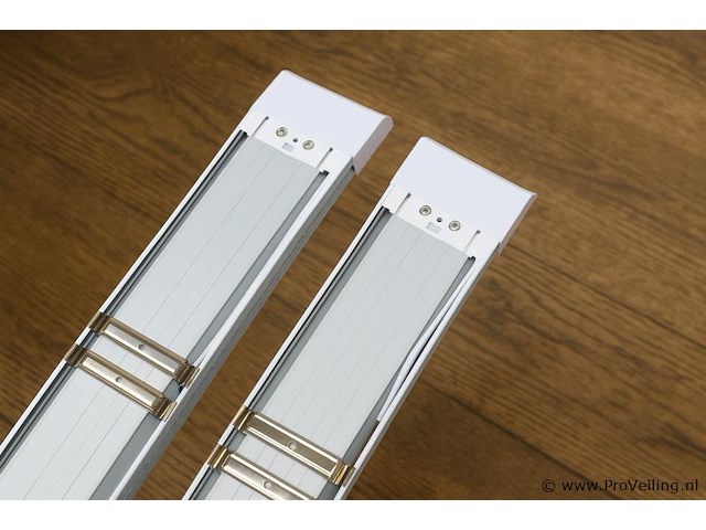 10 x led-batten met lens – 120w – 120cm – 6500k koud wit – tetra-lens - afbeelding 3 van  5