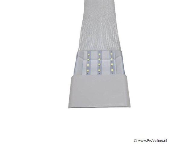10 x led-batten met lens – 120w – 120cm – 6500k koud wit – tetra-lens - afbeelding 4 van  5