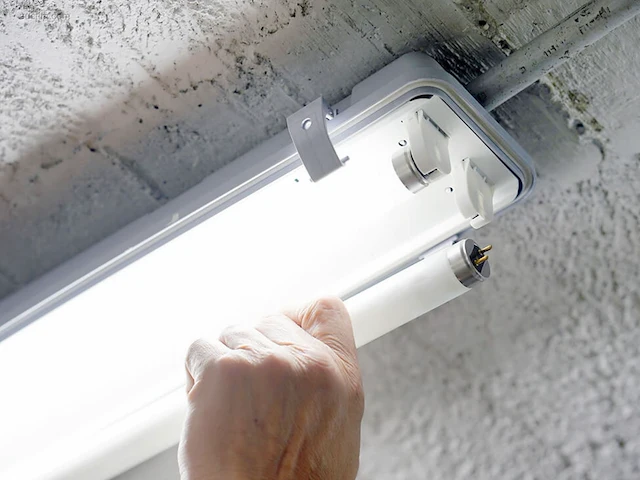 10 x led tl armatuur 120 cm inclusief buizen - afbeelding 5 van  8
