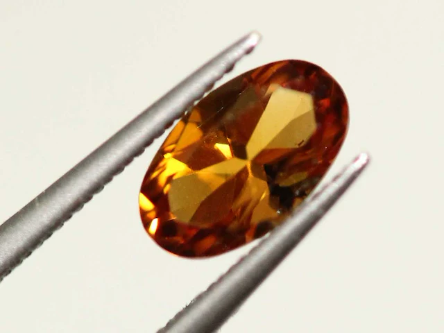 1,00 ct. ovale vorm mandarijne kleur citrien-edelsteen - afbeelding 4 van  6
