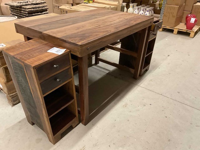 100% gerecycled tafel - afbeelding 3 van  10