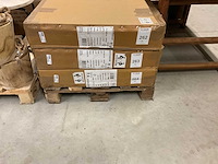 100% gerecycled tafel - afbeelding 2 van  6