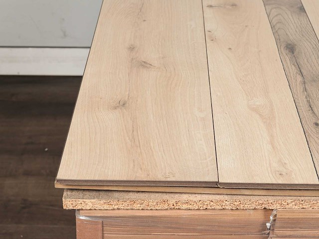 100 m2 laminaat plank - 1383 x 193 x 10 mm - afbeelding 2 van  4