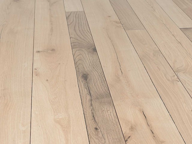 100 m2 laminaat plank - 1383 x 193 x 10 mm - afbeelding 1 van  2