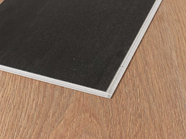 100 m2 pvc spc click plank met xps onderlaag - 1220 x 228 x 4+1 mm - afbeelding 4 van  4