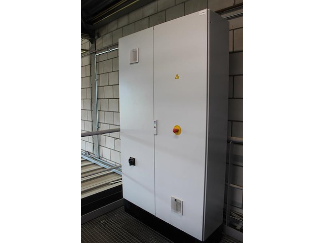 100 tons pers met persoppervlakte 900 x 3000 mm met rexroth hyag31/2000 hydraulische persunit - afbeelding 7 van  16