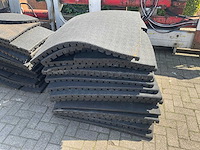 100 x 100 rubberen tegel - afbeelding 3 van  4