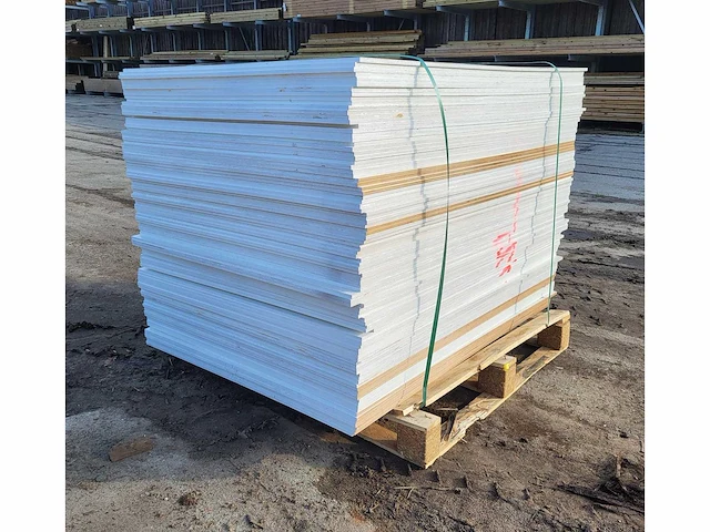 100 x wisa berkentriplex garant 9mm , met paintfilm ( 117.5 m2 ) - afbeelding 3 van  3