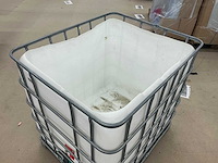 1000 liter tank - afbeelding 3 van  3