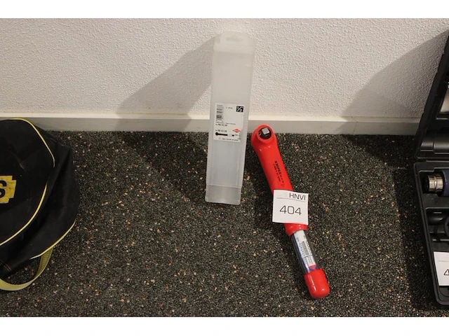 1000 volt geïsoleerde momentsleutel knipex 984350 in kunststoffen hoes. - afbeelding 1 van  3