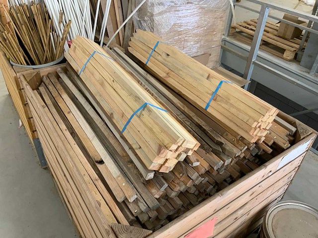 100cm pikketpaal (650x) - afbeelding 1 van  6