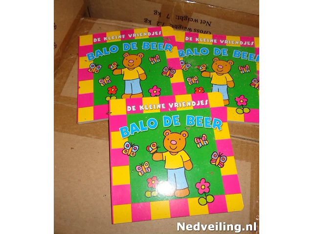 100x boekje de kleine vriendjes balo de beer - afbeelding 3 van  3